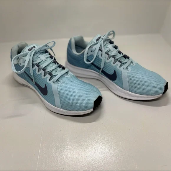 Women’s Nike downshifter 8 running shoe size 7.5 - Picture 2 of 11